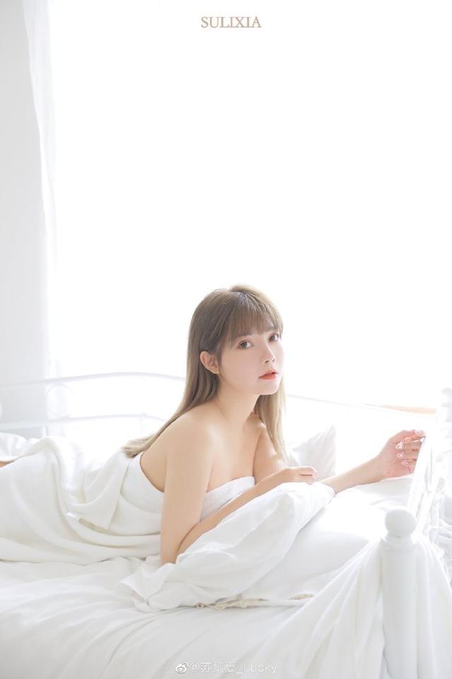 AI短剧在线霸总